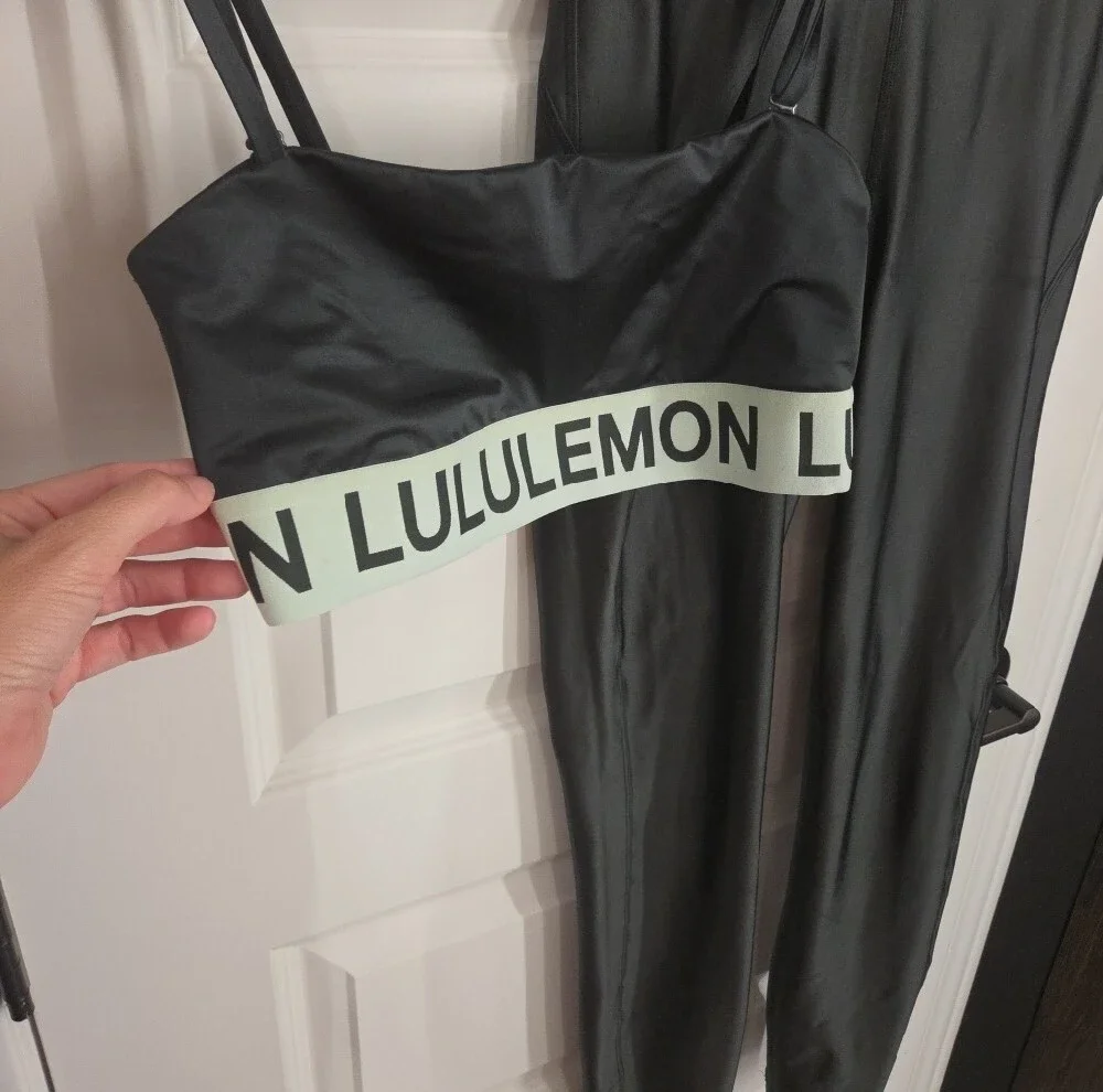 lululemon athletica Leggings and Sports Bra with Sage Logo Waistband